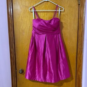 Elegant Pink Sleeveless Dress